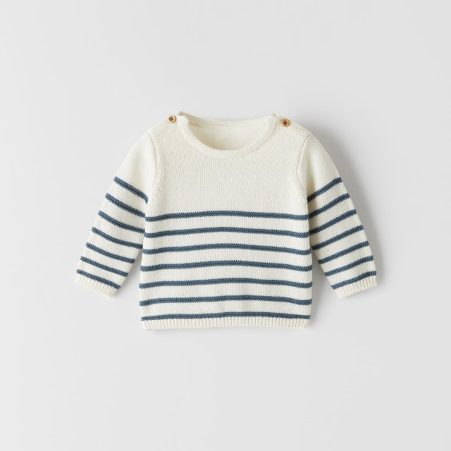 PULL EN MAILLE À RAYURES